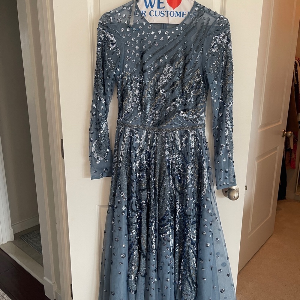 Mac Duggal 5572 Embellished Illusion Sleeve Midi Dress size 8 Christmas/New Year